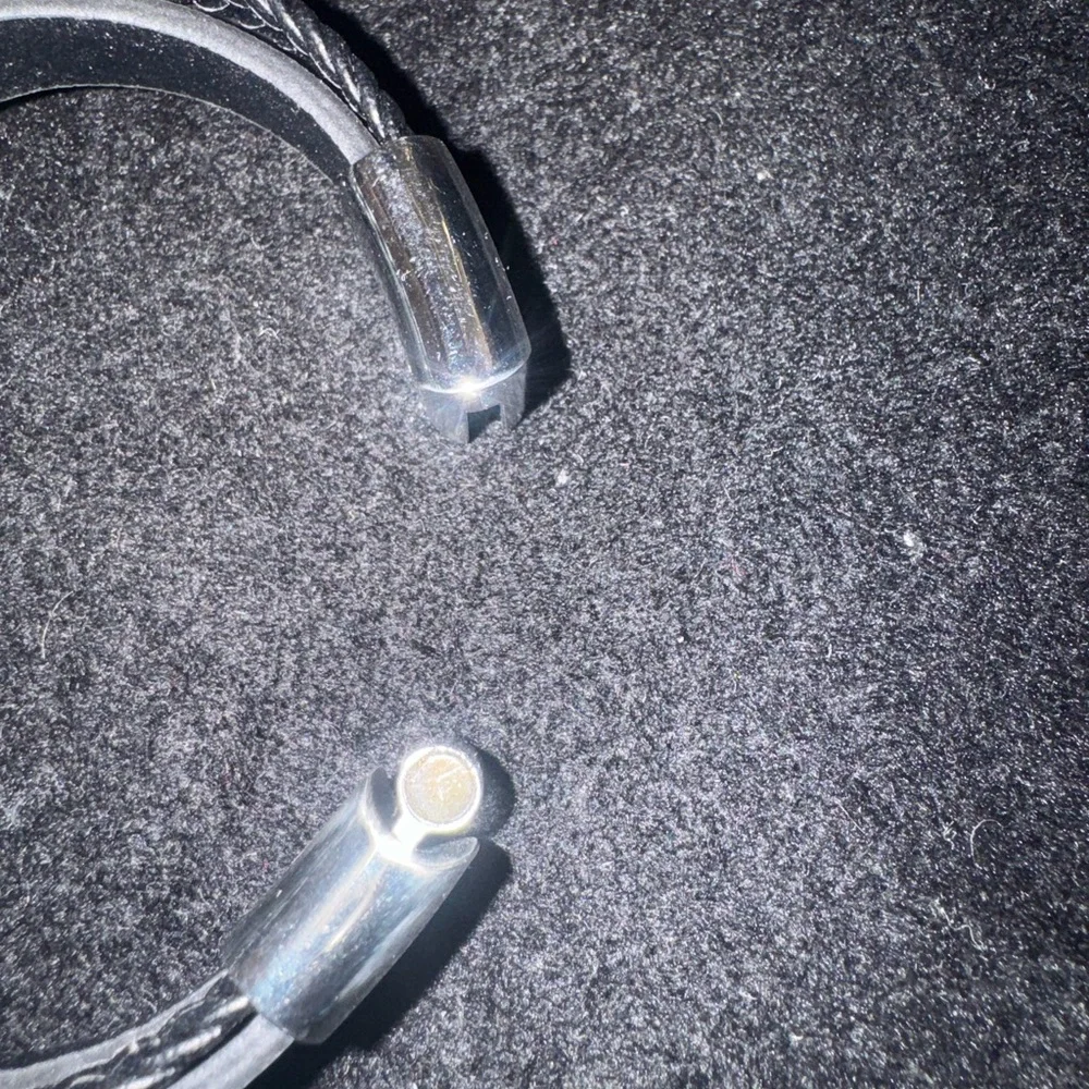 Gucci AG925 Silver Snake Black Leather Bracelet